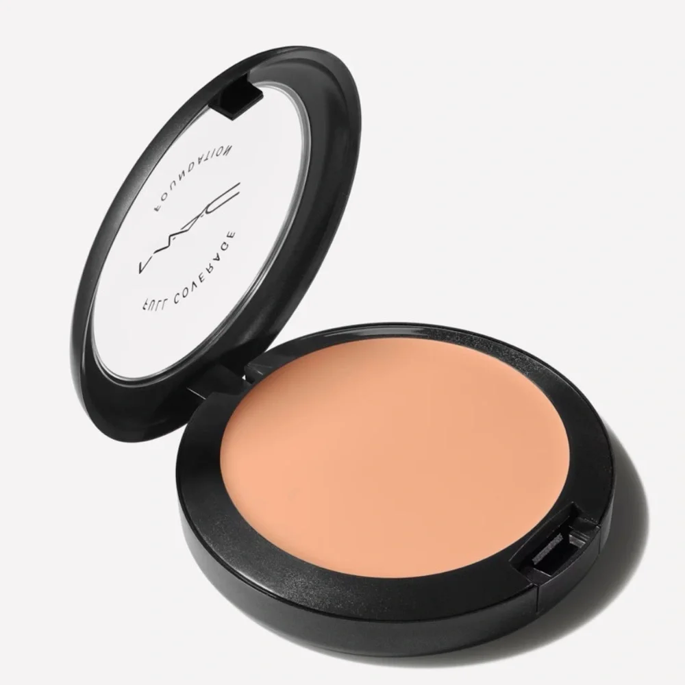MAC Cosmetics mac studio